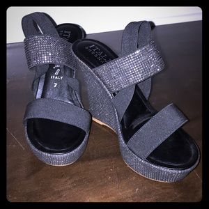 Italian Shoemakers - Size 7 - EUC Black wedges